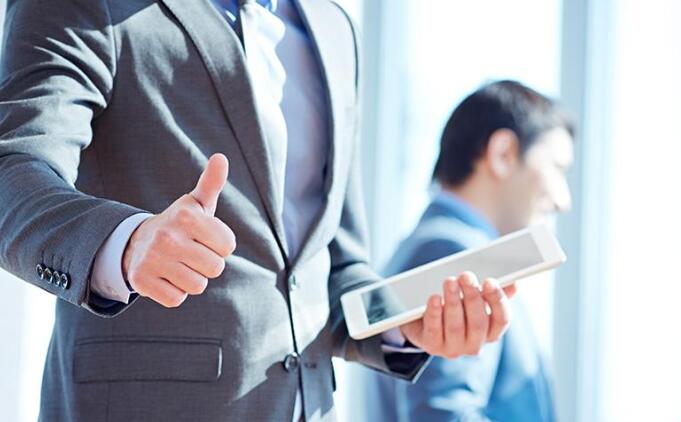 怎么吸引猎头公司的注意力